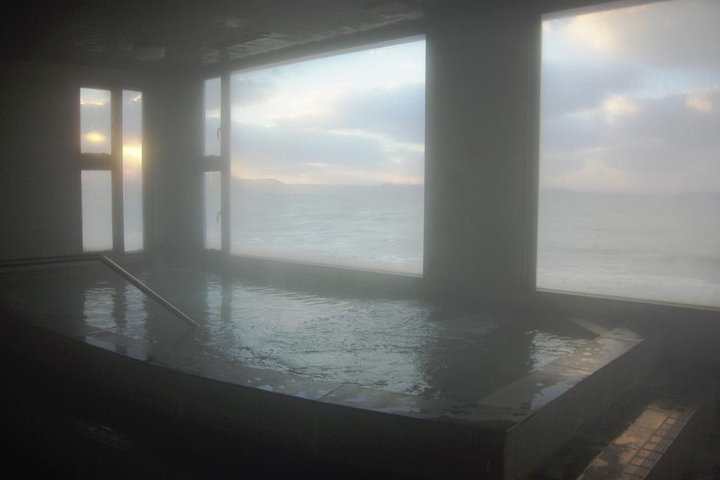 Hatsushio Ryokan Itoshima Екстериор снимка